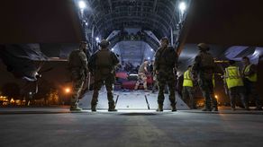 Éxodo masivo de extranjeros de Sudán