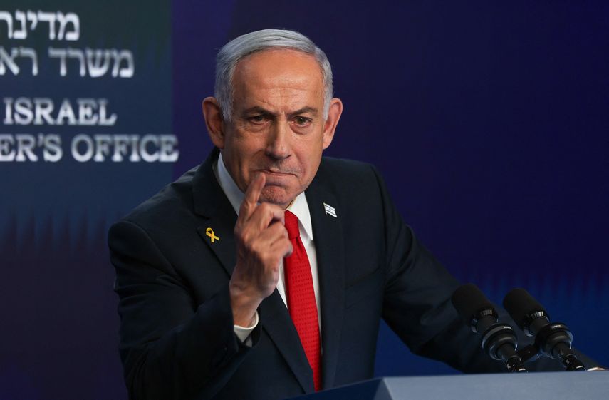 Netanyahu acusa a Macron de alimentar el fuego antisemita