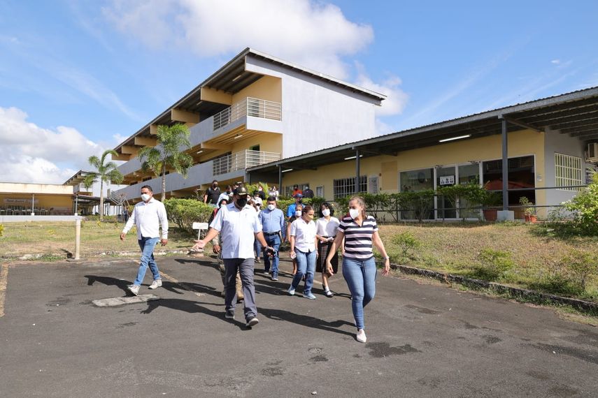 Meduca y Escuela Guillermo Endara, concretan estrategias