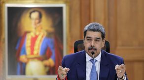 Maduro arremete contra el presidente de Panamá