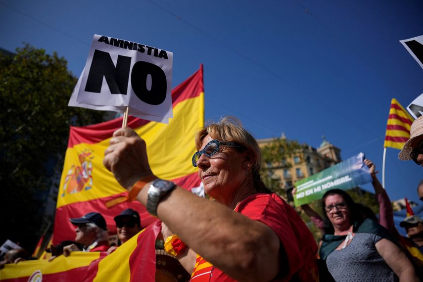 Barcelona marcha ante posible amnistía a catalanes