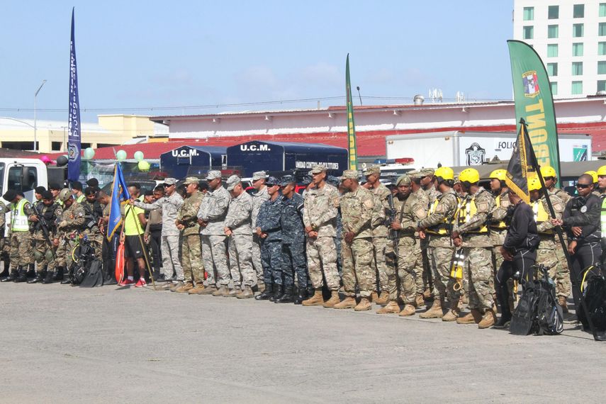 Con la llegada de las esperadas fiestas de Carnaval 2025, miles de ciudadanos se preparan para viajar a distintos puntos del país en busca de diversión y esparcimiento. Se estima que este año el flujo vehicular supere los 145,000 automóviles registrados el año pasado, lo que supone un gran reto en términos de seguridad vial y orden público. Con la llegada de las esperadas fiestas de Carnaval 2025, miles de ciudadanos se preparan para viajar a distintos puntos del país en busca de diversión y esparcimiento. Se estima que este año el flujo vehicular supere los 145,000 automóviles registrados el año pasado, lo que supone un gran reto en términos de seguridad vial y orden público.