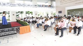 20 parejas contraen matrimonio en conmemoración del Bicentenario