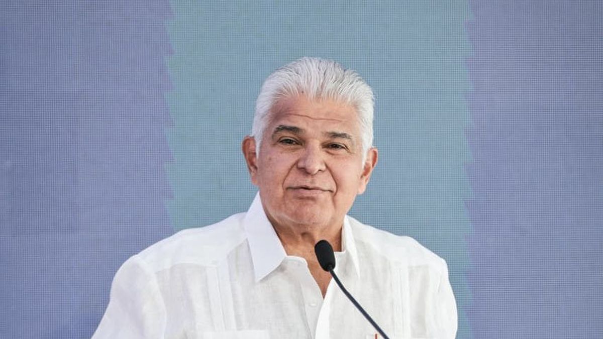 El presidente de la República, José Raúl Mulino, sancionó la Ley 499 del 17 de noviembre de 2025, que adiciona un artículo transitorio al Código Fiscal para autorizar la acuñación de monedas conmemorativas, durante los años 2025 a 2029, cuyos fondos son destinados a la Asociación Pro Obras de Beneficencia. El presidente de la República, José Raúl Mulino, sancionó la Ley 499 del 17 de noviembre de 2025, que adiciona un artículo transitorio al Código Fiscal para autorizar la acuñación de monedas conmemorativas, durante los años 2025 a 2029, cuyos fondos son destinados a la Asociación Pro Obras de Beneficencia.