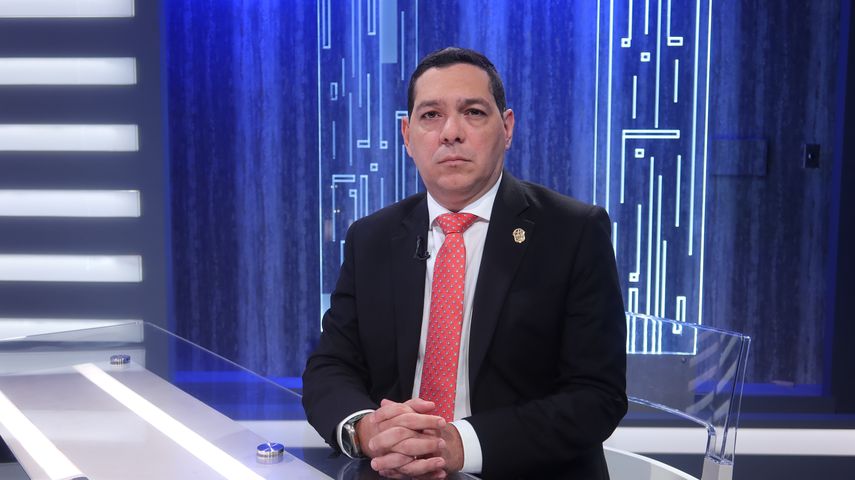 Diputado independiente Raúl Fernández propuesto como director de Ampyme