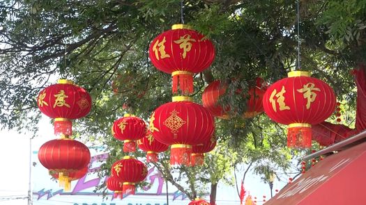 El presidente de la Asociación China de Chiriquí, Wei Bi Lin, anunció que ya el parque está en la última fase de la colocación de adornos para la actividad.