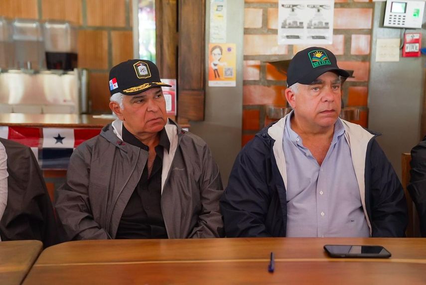 Mulino visita zonas agrícolas afectadas y asegura que este sector recibirá apoyo