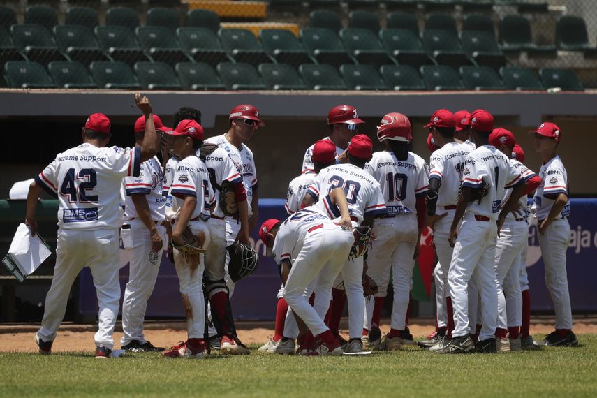 Panamá: Cazatalentos de MLB ojean jóvenes peloteros de la Serie del Caribe Kids