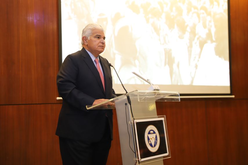 José Raúl Mulino, presidente electo de la República, nominó a Dustin Guerra y a Sara Moreno como director general y subdirectora de televisión, respectivamente, del Sistema Estatal de Radio y Televisión (SERTV). José Raúl Mulino, presidente electo de la República, nominó a Dustin Guerra y a Sara Moreno como director general y subdirectora de televisión, respectivamente, del Sistema Estatal de Radio y Televisión (SERTV).