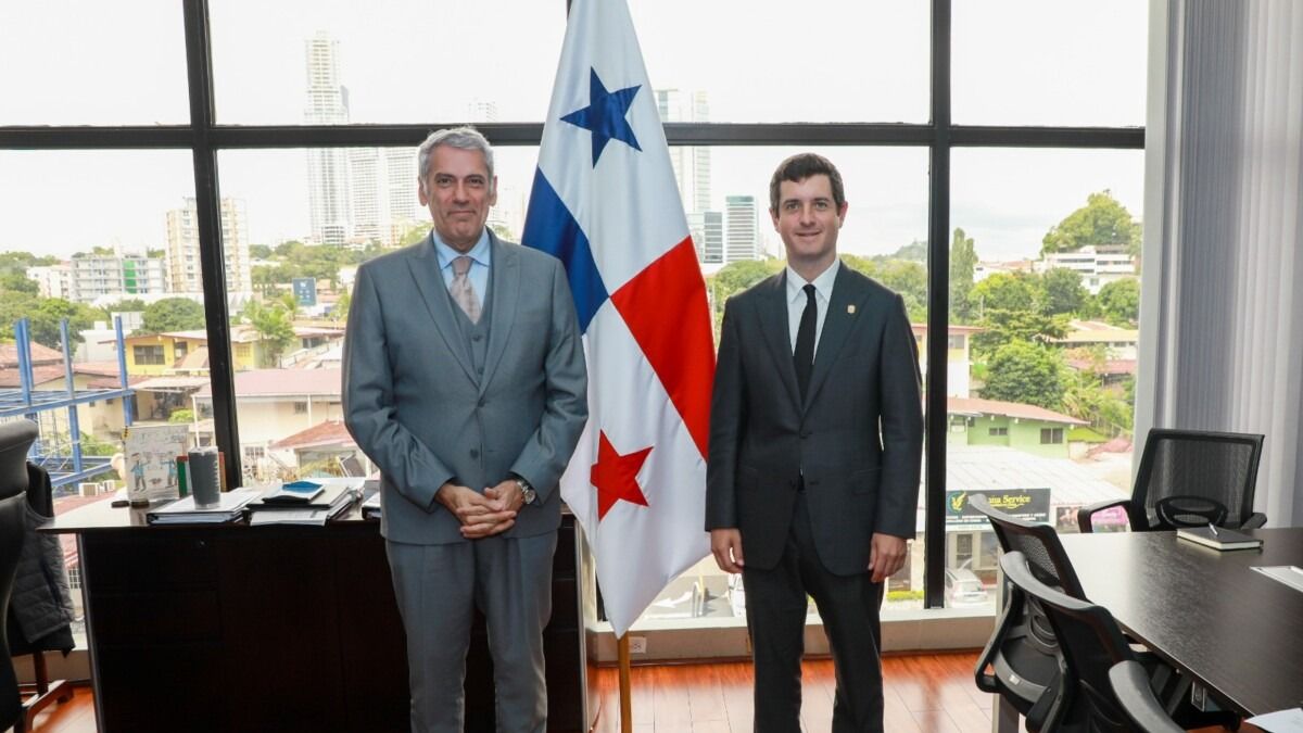 Panamá y Grecia exploran nuevos acuerdos bilaterales, incluida visita de primer ministro