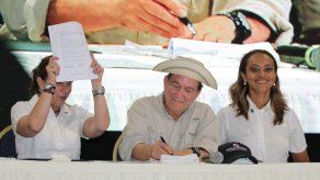 Lanzan piloto de programa Estudiar sin hambre