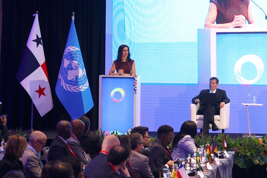 Ministros latinoamericanos coordinan en Panamá, políticas para desarrollo resiliente ante las crisis