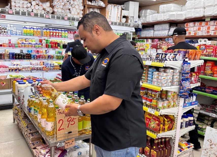 (Acodeco) alista una serie de operativos especiales en todo el país para velar por el cumplimiento de las normas de protección al consumidor durante el Black Friday, las fiestas patrias, el Día de la Madre y la temporada navideña. (Acodeco) alista una serie de operativos especiales en todo el país para velar por el cumplimiento de las normas de protección al consumidor durante el Black Friday, las fiestas patrias, el Día de la Madre y la temporada navideña.
