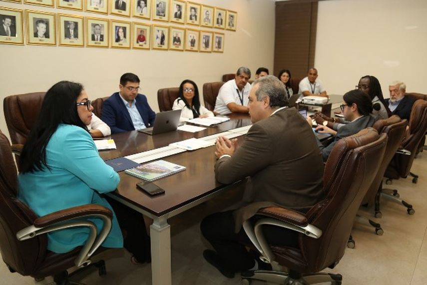 Cámara Marítima de Panamá y Autoridad Nacional de Aduanas