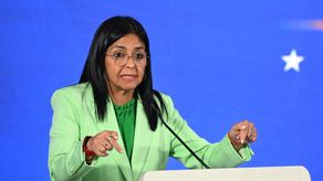 Delcy Rodríguez dice que habrá elecciones libres y justas en Venezuela pero no da plazos