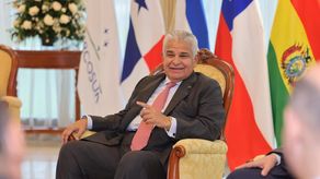 Mulino formaliza el interés de Panamá por participar en el Mercosur