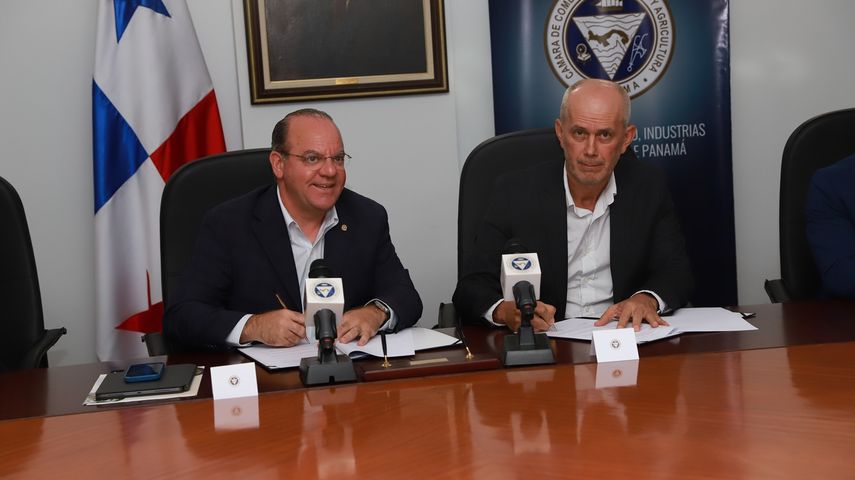 Cciap y SCAP firman acuerdo para organizar el World of Coffee Panamá 2026