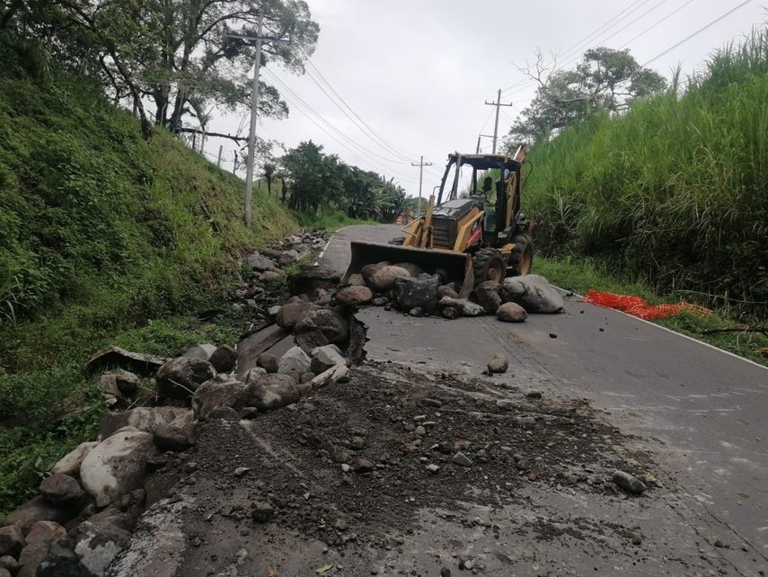 Mientras el MOP realiza los trabajos