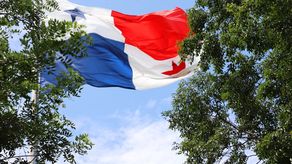 Bandera Nacional en el Cerro Ancón fue remplazada tras daños