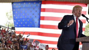 Grandes donantes piden a Trump que les devuelva el dinero