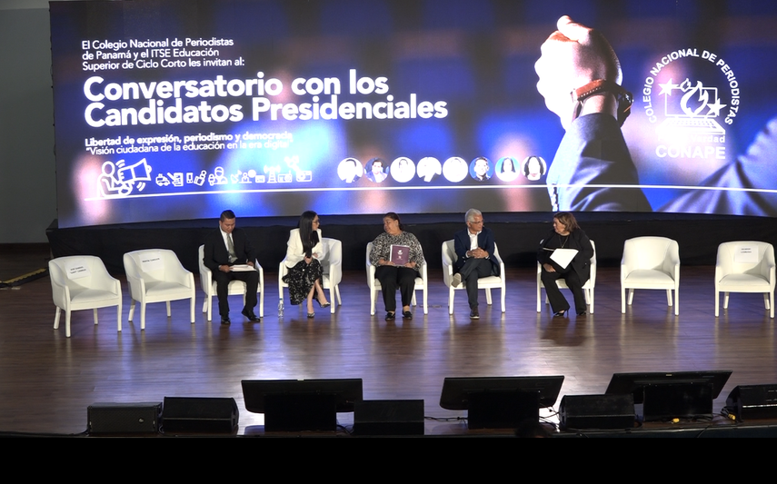 Candidatos presidenciales se comprometen a defender la libertad de expresión