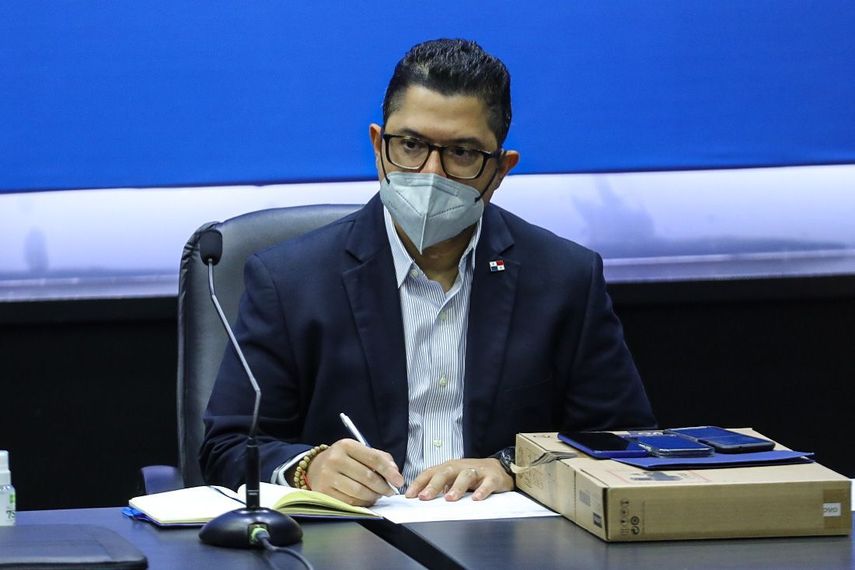 El viceministro de Trabajo, Roger Tejada fue uno de los representantes del gobierno nacional.