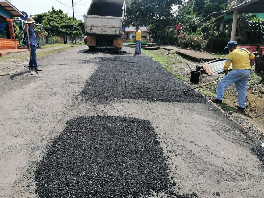 Personal del MOP comenzó con las mejoras en diversas calles de las comunidades de la provincia de Chiriquí.