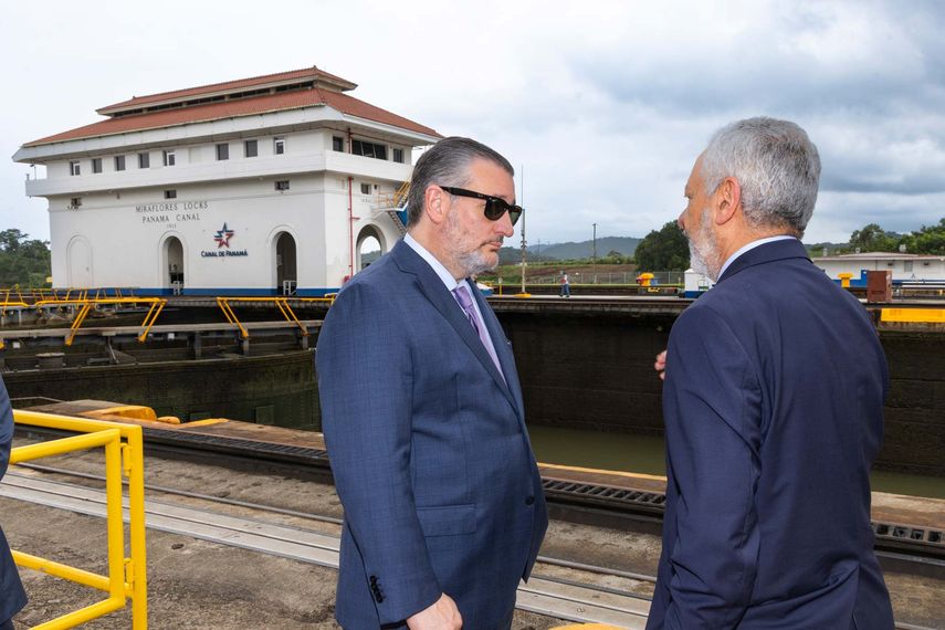Senador de los Estados Unidos, Ted Cruz, visita el Canal de Panamá