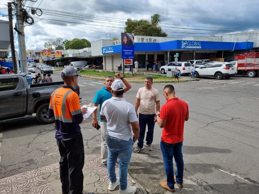 El trabajo de campo en Bugaba inició tras una conversación entre el alcalde Quintero con el ministro de seguridad