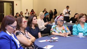 Ministerio de la Mujer presenta propuesta sobre igualdad de género en la política