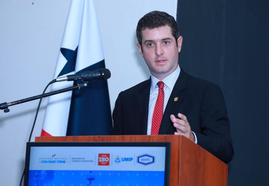 Panamá fortalece su papel en el comercio global como país sede de la plenaria ISO/TC8