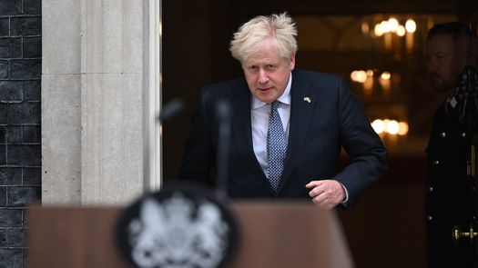 Investigación concluye que Johnson engañó a parlamento británico sobre partygate