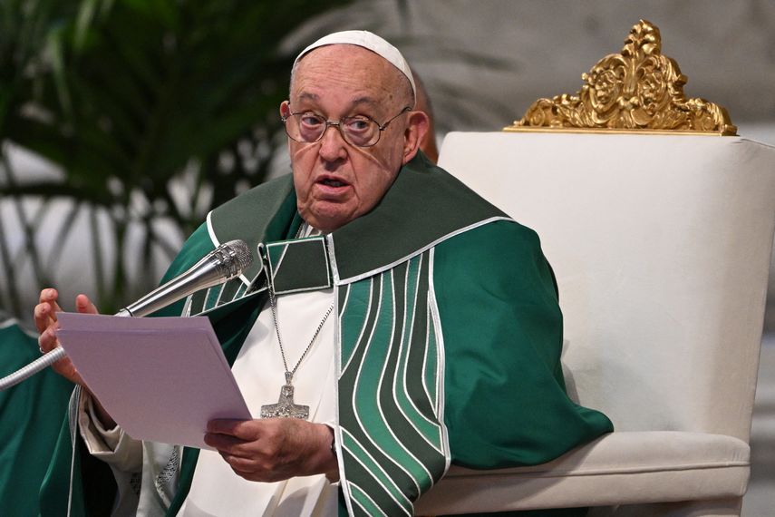 Papa: Italia no hace hijos y necesita a los migrantes, que deben ser integrados