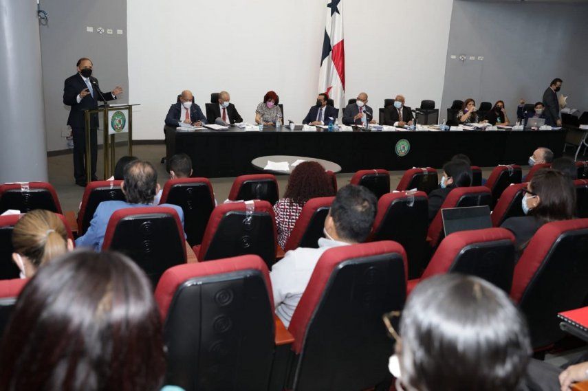 Tribunal electoral se retira de debate en la Asamblea 