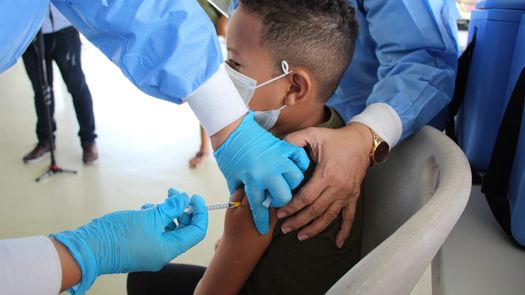 Vacunación pediátrica: Expertos aclaran las dudas más frecuentes