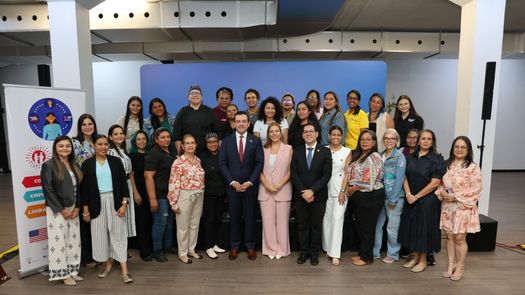 Embajada de EEUU y voces vitales lanzan nueva generación del programa para Mujeres Emprendedoras AWE