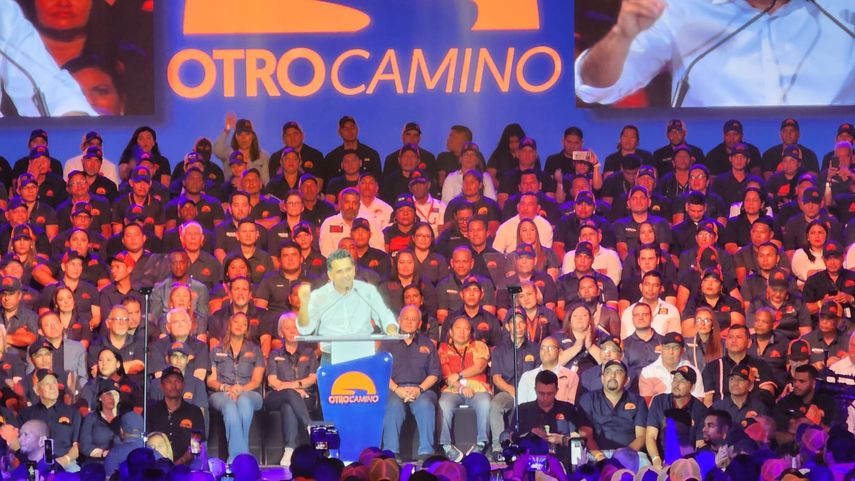 Ricardo Lombana candidato presidencial de MOCA
