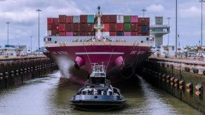 Canal de Panamá entrega aportes al Tesoro Nacional por 1