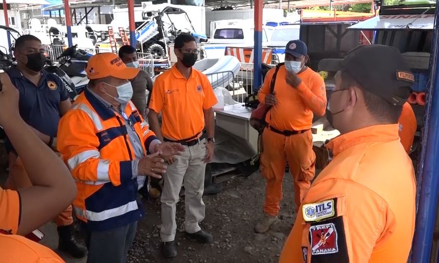 Guías turísticos deben tener carnet de Autoridad de Turismo