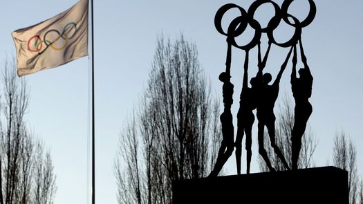 El Comité Olímpico Internacional (COI) anunció este jueves su nueva política de protección de la categoría femenina en el deporte olímpico, en virtud de la cual sólo las mujeres biológicas podrán competir en ella, una norma que se aplicará a partir de los Juegos Olímpicos de Los Ángeles 2028. El Comité Olímpico Internacional (COI) anunció este jueves su nueva política de protección de la categoría femenina en el deporte olímpico, en virtud de la cual sólo las mujeres biológicas podrán competir en ella, una norma que se aplicará a partir de los Juegos Olímpicos de Los Ángeles 2028.