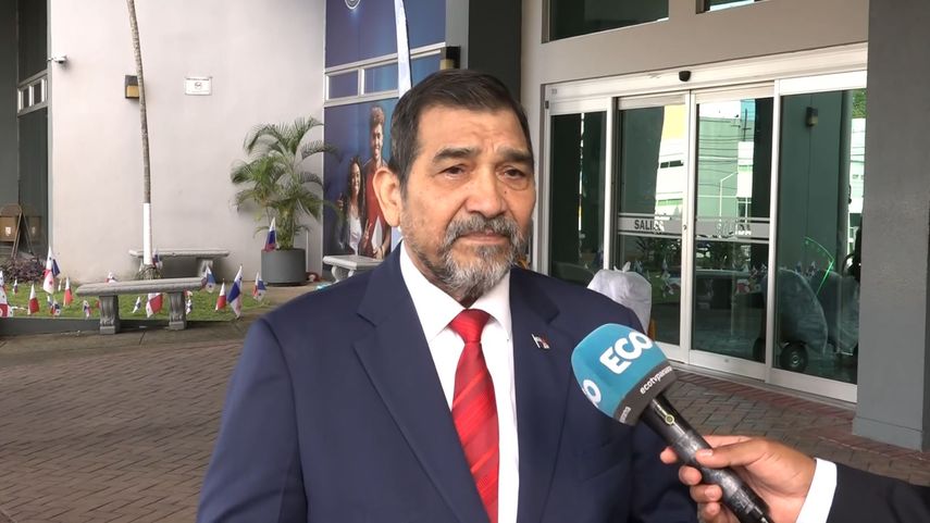 El economista Olmedo Estrada