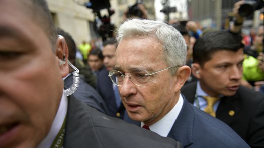Expresidente colombiano Álvaro Uribe pagará 12 años de prisión domiciliaria
