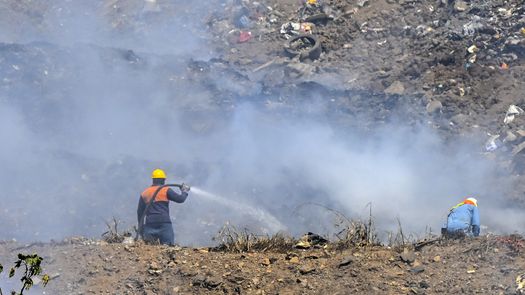 Colombia ayuda a Panamá en control de incendio en Cerro Patacón