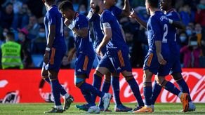 Real Madrid y Atlético sufren pero cumplen en Liga