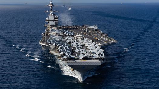 La tensión en el Caribe por el despliegue militar de Estados Unidos (EEUU), enmarcado en la guerra del Gobierno del presidente estadounidense, Donald Trump, contra el narcotráfico, no ha hecho mella en el tránsito de buques por el Canal de Panamá, afirmó este martes su administrador, Ricaurte Vásquez. La tensión en el Caribe por el despliegue militar de Estados Unidos (EEUU), enmarcado en la guerra del Gobierno del presidente estadounidense, Donald Trump, contra el narcotráfico, no ha hecho mella en el tránsito de buques por el Canal de Panamá, afirmó este martes su administrador, Ricaurte Vásquez.