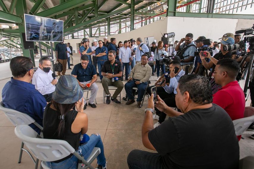 El presidente Laurentino Nito Cortizo reaccionó hoy a la polémica generada por el programa de auxilios económicos del Instituto para la Formación y Aprovechamiento de los Recursos Humanos (IFARHU). El presidente Laurentino Nito Cortizo reaccionó hoy a la polémica generada por el programa de auxilios económicos del Instituto para la Formación y Aprovechamiento de los Recursos Humanos (IFARHU).