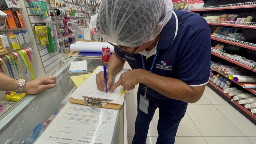 Minsa continúa operativos de cumplimiento de normas sanitarias en locales