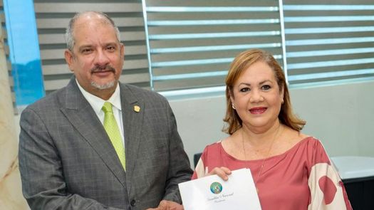 El presidmnete de la Asamblea, Jorge Herrera se reunió con la directora de la ANTAI. El presidmnete de la Asamblea, Jorge Herrera se reunió con la directora de la ANTAI.