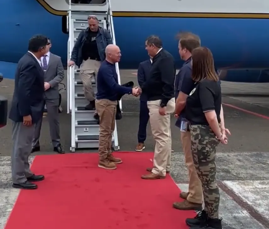 Alejandro Mayorkas, secretario de Seguridad Nacional de Estados Unidos en su llegada a Panamá.