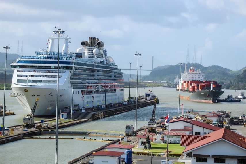 Canal de Panamá firmó hoy un llamado de acción de la industria solicitando a los líderes mundiales que se comprometan a descarbonizar el transporte marítimo.